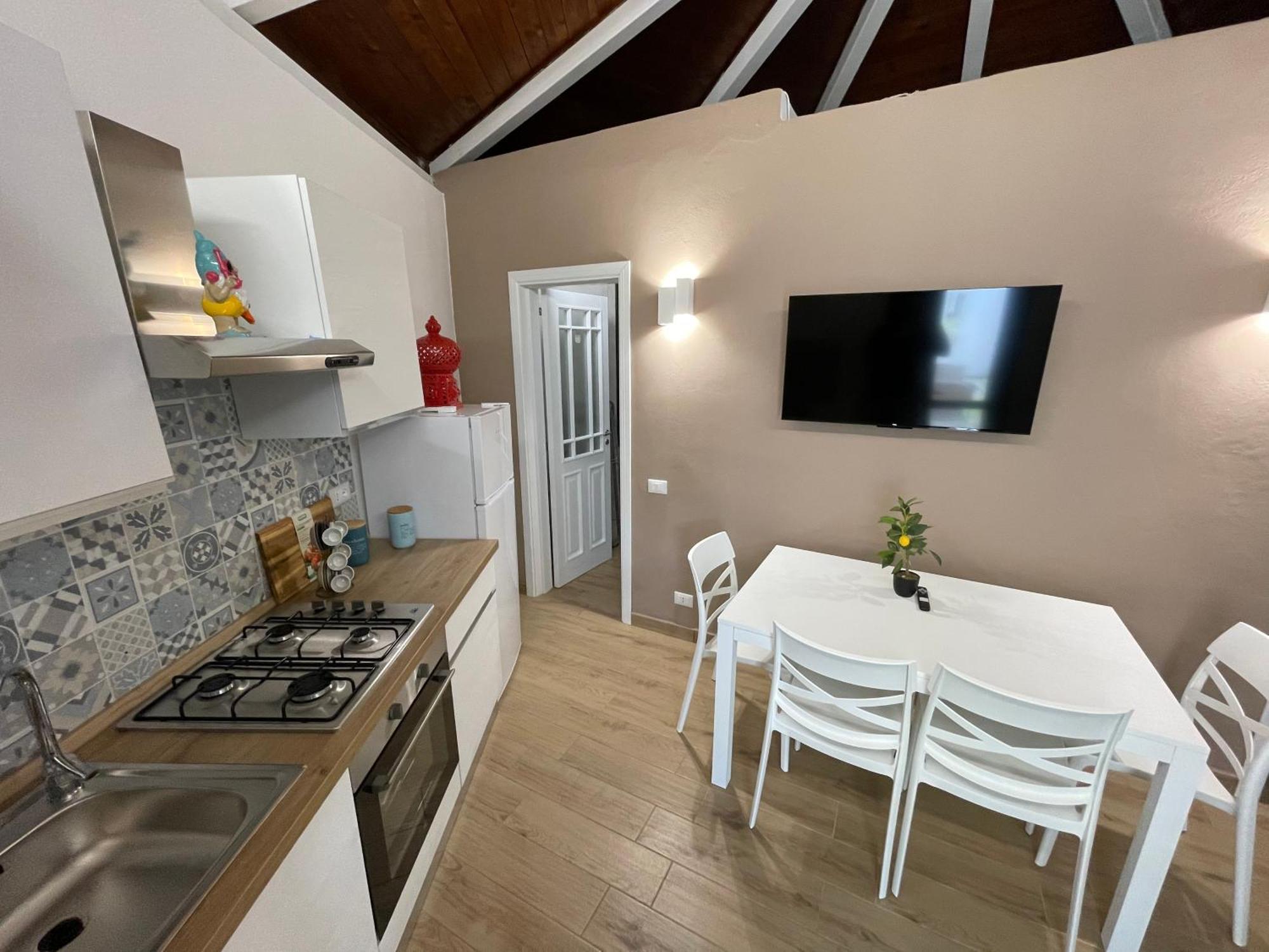 Soleada Club Lejlighedshotel Campofelice Di Roccella Eksteriør billede
